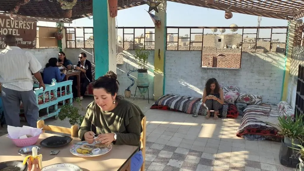 New Everest Hostel Luxor