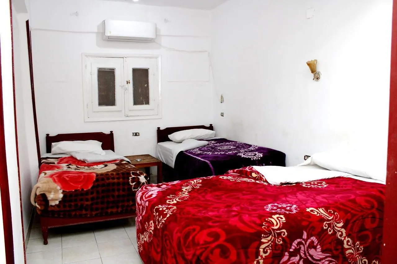 New Everest Hostel Luxor Egipto
